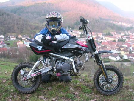 on est bien instaler sur une dirt 